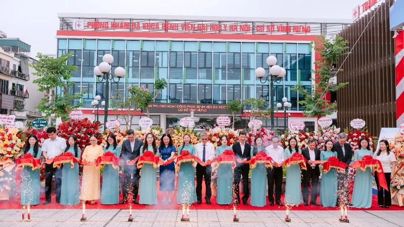 Phòng khám Bệnh viện Đại học Y Hà Nội cơ sở Vĩnh Hưng chính thức hoạt động