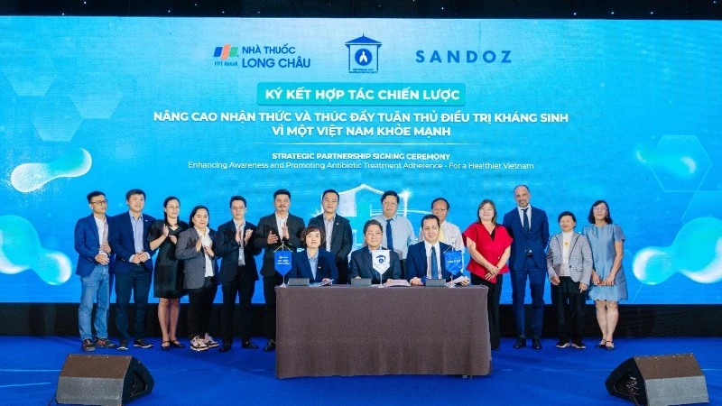 Sáng kiến đào tạo dược sĩ nhằm đối phó với thách thức kháng kháng sinh tại Việt Nam
