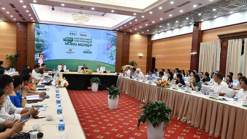 Toàn cảnh Diễn đàn Nông nghiệp 2025: “Thúc đẩy kinh tế tuần hoàn trong nông nghiệp”.