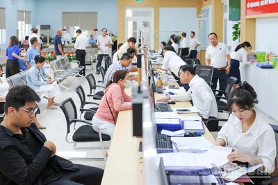 Ngày đầu vận hành mô hình chính quyền địa phương 2 cấp tại phường Thanh Khê.