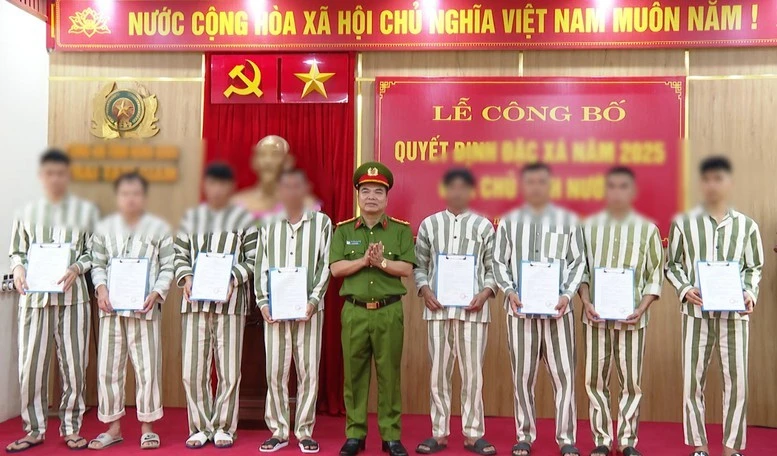 Hướng dẫn chi tiết đối tượng và điều kiện xét đặc xá năm 2026