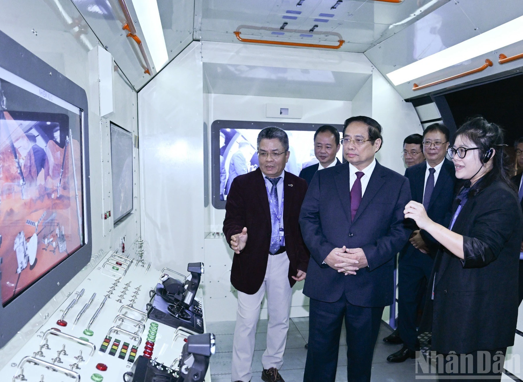 Thủ tướng Phạm Minh Chính khánh thành Trung tâm Vũ trụ Việt Nam và khai mạc Diễn đàn hợp tác với Nhật Bản