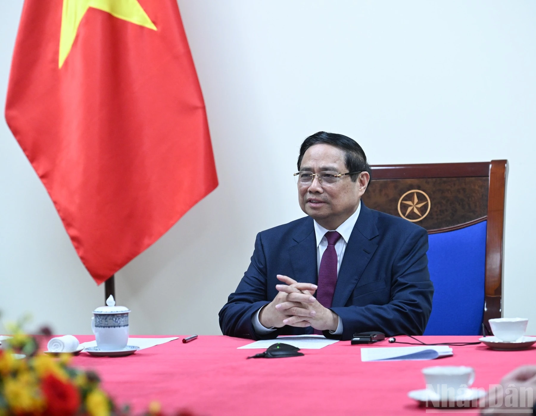 Thủ tướng Phạm Minh Chính điện đàm với Thủ tướng Algeria, thúc đẩy hợp tác chiến lược
