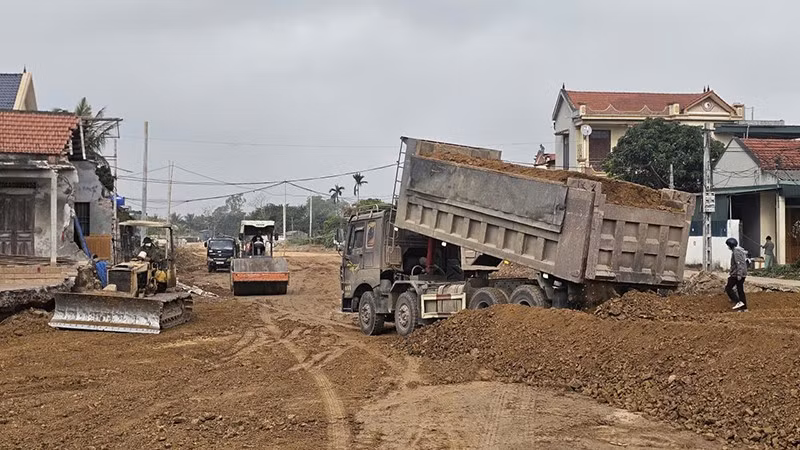 Nhà thầu nỗ lực thi công thông tuyến đường bộ Bỉm Sơn-xã Nga Sơn.