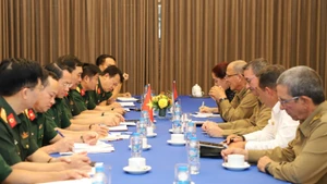 Quang cảnh hội đàm