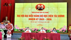 Đảng bộ Học viện Tài chính tổ chức Đại hội nhiệm kỳ 2025-2030 với phương châm “Đoàn kết, kỷ cương, đổi mới, sáng tạo, phát triển”. (Ảnh: ĐĂNG KHOA)