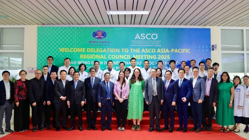 Đoàn địa biểu ASCO đến thăm Bệnh viện K.