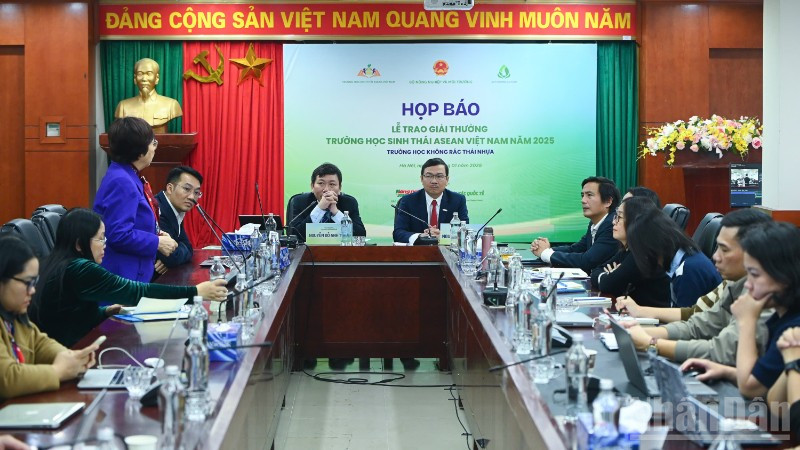 Bộ Nông nghiệp và Môi trường tổ chức họp báo công bố Lễ trao giải Giải thưởng Trường học sinh thái ASEAN Việt Nam năm 2025.