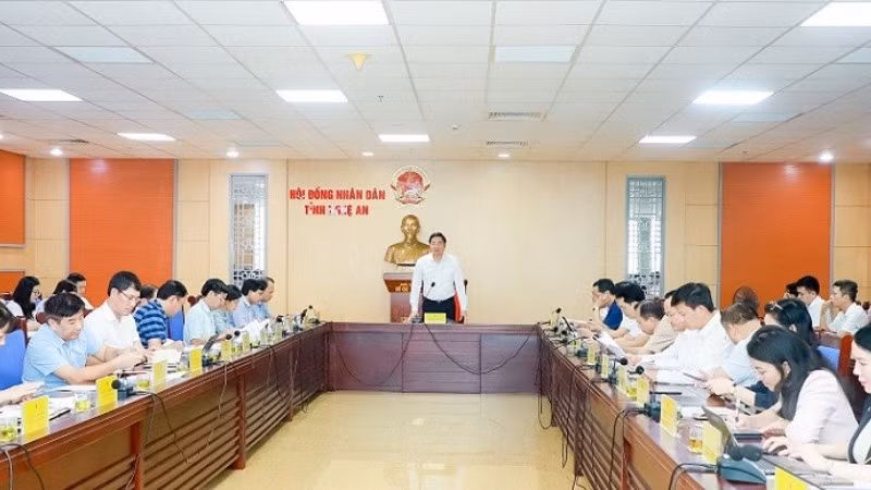 Phiên thẩm tra của Hội đồng nhân dân tỉnh Nghệ An về phát triển kinh tế-xã hội 6 tháng đầu năm 2025.