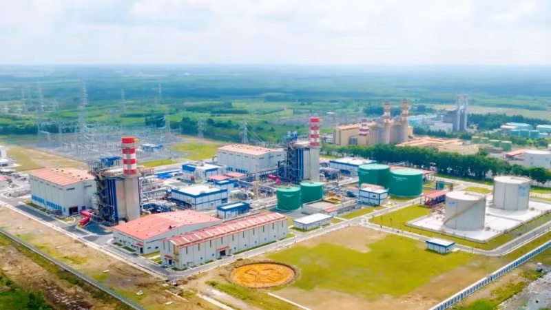 Lan tỏa dòng điện xanh thắp sáng giấc mơ Việt Nam hùng cường.