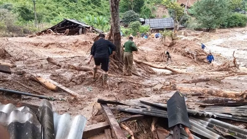 Mưa lũ gây sạt lở đất tại Sơn La. (Ảnh: nhandan.vn)