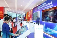 Không gian triển lãm sản phẩm công nghệ tại Học viện cán bộ Thành phố Hồ Chí Minh (Ảnh : Thế Anh)