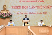 Thủ tướng Chính phủ Phạm Minh Chính chủ trì phiên họp. (Ảnh: Trần Hải)