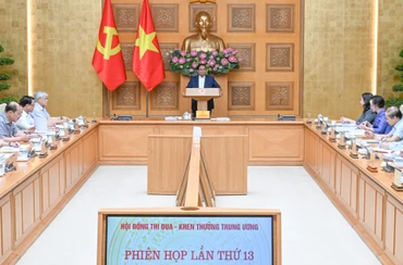 Thủ tướng Phạm Minh Chính phát biểu tại Phiên họp lần thứ 13 của Hội đồng Thi đua-Khen thưởng Trung ương.
