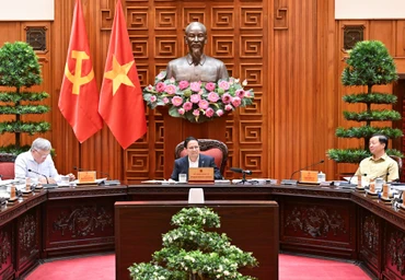 Thủ tướng Phạm Minh Chính chủ trì cuộc họp.