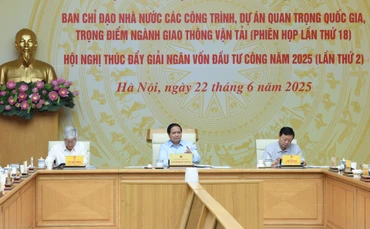 Thủ tướng Phạm Minh Chính chủ trì hội nghị.