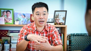 Nhà báo Lê Kiên: Phóng viên nghị trường cần chân thành, biết thì nói không biết thì hỏi
