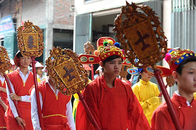 Đến Hội làng Chuông xem đấu cờ người, thổi cơm thi