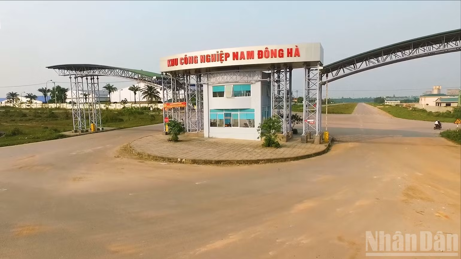 ndo_br_tp-dong-ha-frame-at-12m26s.jpg