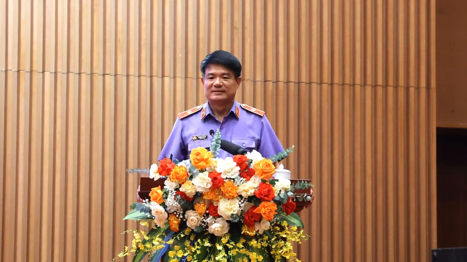 a-tien-2428.jpg