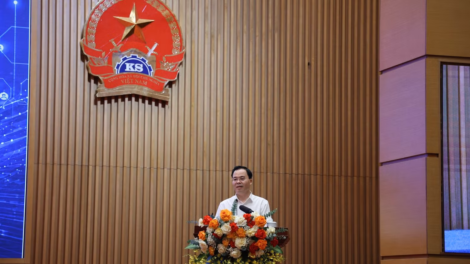 a-khai-26-9830.jpg