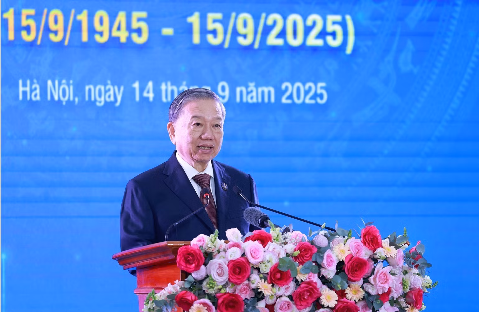 vna-potal-tong-bi-thu-to-lam-du-le-ky-niem-80-nam-ngay-truyen-thong-thong-tan-xa-viet-nam-8274101.jpg