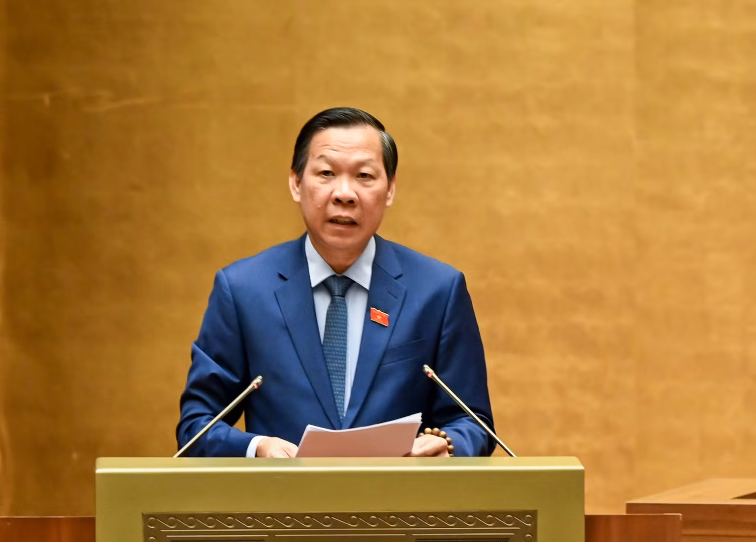 cn-phan-van-mai-2004.jpg