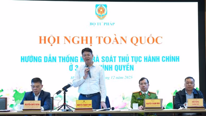 thu-truong-nguyen-thanh-tinh-chu-tri-hoi-nghi-toan-quoc-anh-pv-8027.jpg