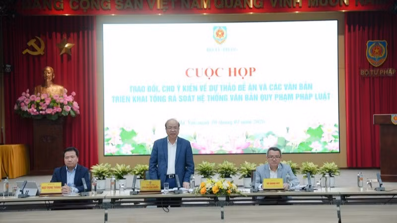 quang-canh-cuoc-hop-ve-tong-ra-soat-anh-pv-1-6202.jpg