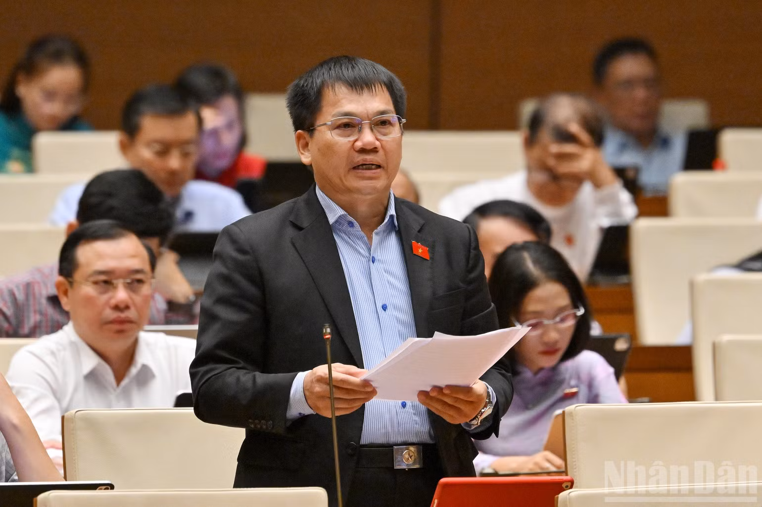 ndo_br_duong-khac-mai-lam-dong.jpg