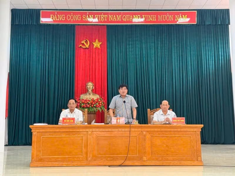 xa-vinh-thanh-lay-y-kien-gop-y-van-kien-dai-hoi-dang-cac-cap.jpg