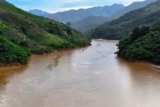 Sông Mã chảy qua xã Trung Lý, tỉnh Thanh Hóa.