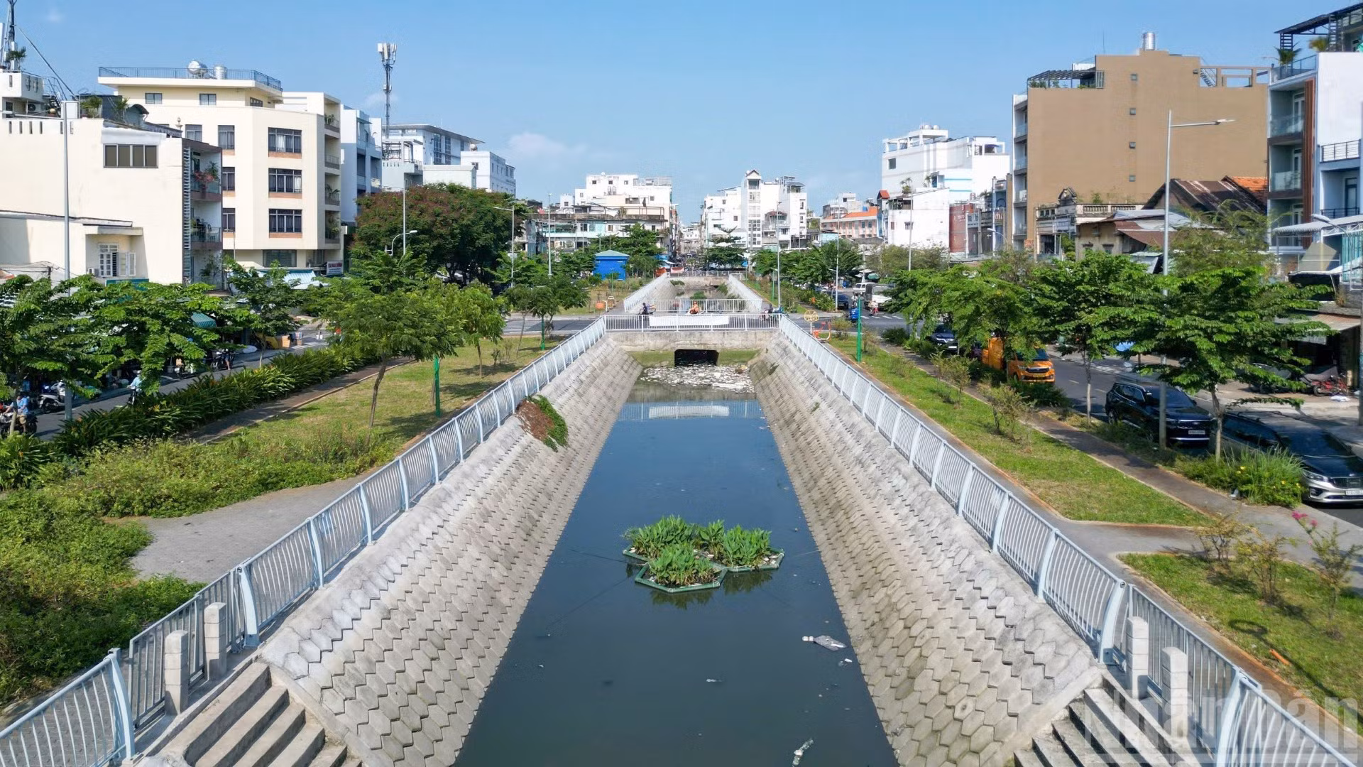 Dự án cải tạo kênh Hàng Bàng vẫn chưa về đích.