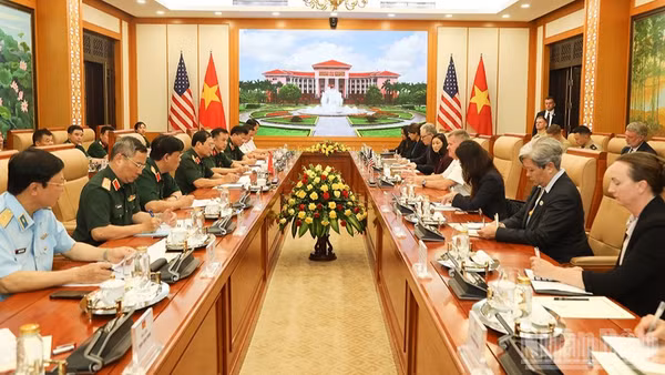Quang cảnh hội kiến. (Ảnh: Cổng thông tin điện tử Bộ Quốc phòng)