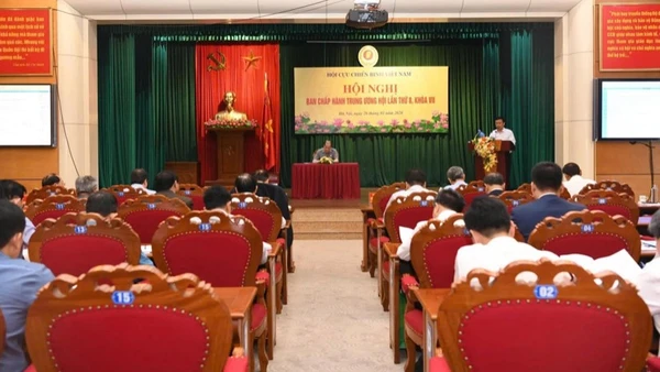 Toàn cảnh Hội nghị Ban Chấp hành Trung ương Hội Cựu chiến binh Việt Nam lần thứ 8, khóa VII.