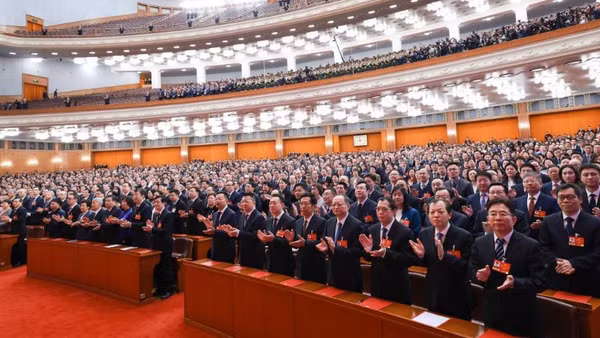 Các đại biểu tại phiên bế mạc Kỳ họp. (Ảnh: Tân Hoa xã)