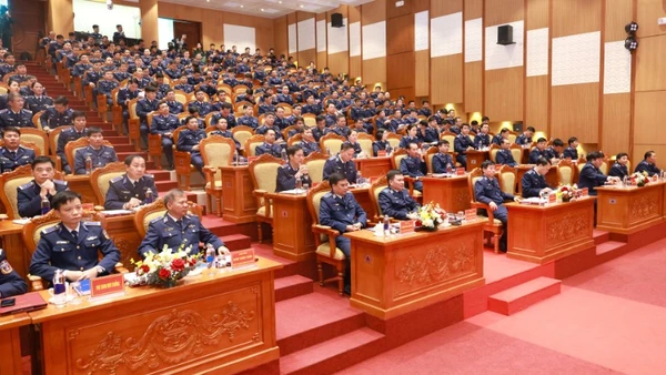 Các đại biểu tham dự hội nghị.