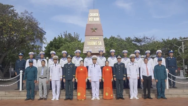 Quân dân Đặc khu Trường Sa quyết tâm đoàn kết, bảo vệ an toàn Đại hội đại biểu toàn quốc lần thứ XIV của Đảng.