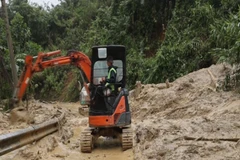 [Video] Đà Nẵng: Khẩn trương khắc phục sạt lở trên các tuyến giao thông miền núi