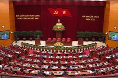 [Video] Trung ương thông qua nhân sự giới thiệu vào Bộ Chính trị khóa XIV