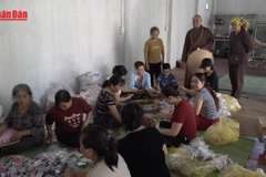 [Video] Hơi ấm từ bếp chùa, sưởi ấm lòng người bệnh