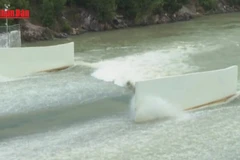 [Video] Hồ thủy lợi lớn nhất nước xả tràn ứng phó áp thấp nhiệt đới 