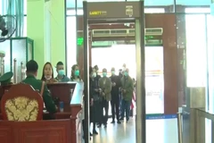 [Video] Gần 6 triệu lượt người xuất nhập cảnh qua cửa khẩu, lối mở