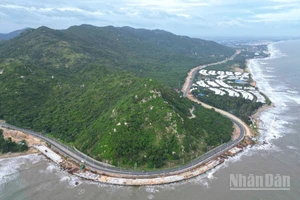 Tuyến đường ven biển hiện hữu kết nối phường Vũng Tàu,Thành phố Hồ Chí Minh với tỉnh Lâm Đồng.