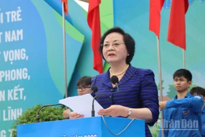 Đồng chí Phạm Thị Thanh Trà, Bí thư Trung ương Đảng, Phó Thủ tướng Chính phủ phát biểu chỉ đạo tại lễ ra quân Tháng Thanh niên năm 2026.