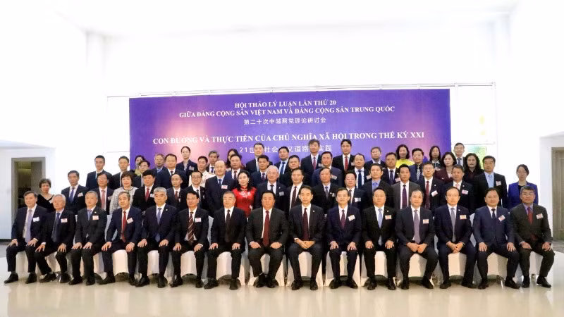 34704c7a-5c6b-48ee-a208-bb20e810e012-8829.jpg