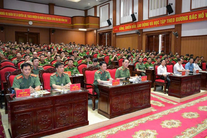 Các đại biểu tham dự Hội nghị. (Ảnh: Thanh Thủy) z6794012606106-cf1e01ff0ee2645d8df0c19fa224c9e7.jpg