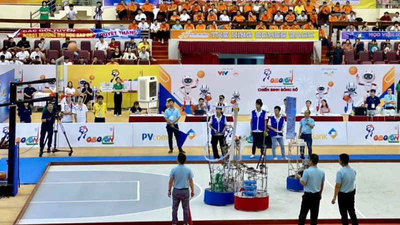 Một trận thi đấu trong đêm chung kết. 72ca7e1f-0a63-4b3a-a7b2-721dc7d8a32a-6257.jpg