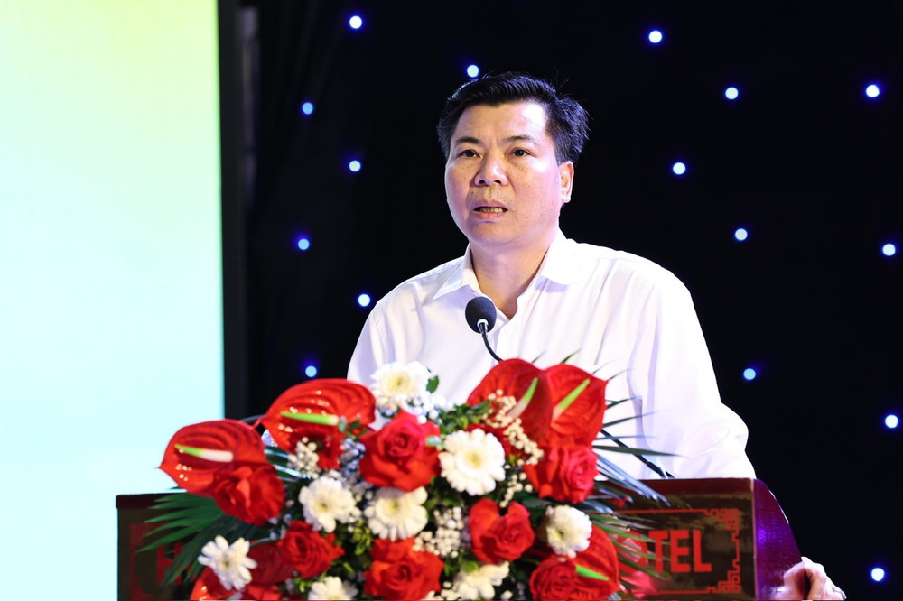 Đồng chí Nguyễn Mạnh Cường, Giám đốc Sở Văn hóa và Thể thao tỉnh Ninh Bình phát biểu khai mạc hội thảo. 37d33085-1a14-485b-a328-e2d449b10ade-1.jpg