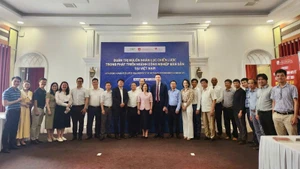 Hội thảo quốc tế “Quản trị nguồn nhân lực chiến lược trong phát triển ngành công nghiệp bán dẫn tại Việt Nam”.